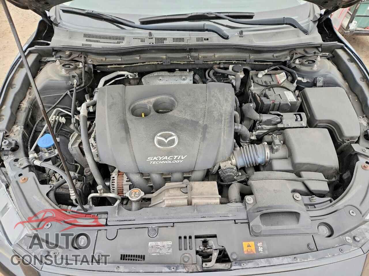 MAZDA 3 2018 - 3MZBN1V70JM236245