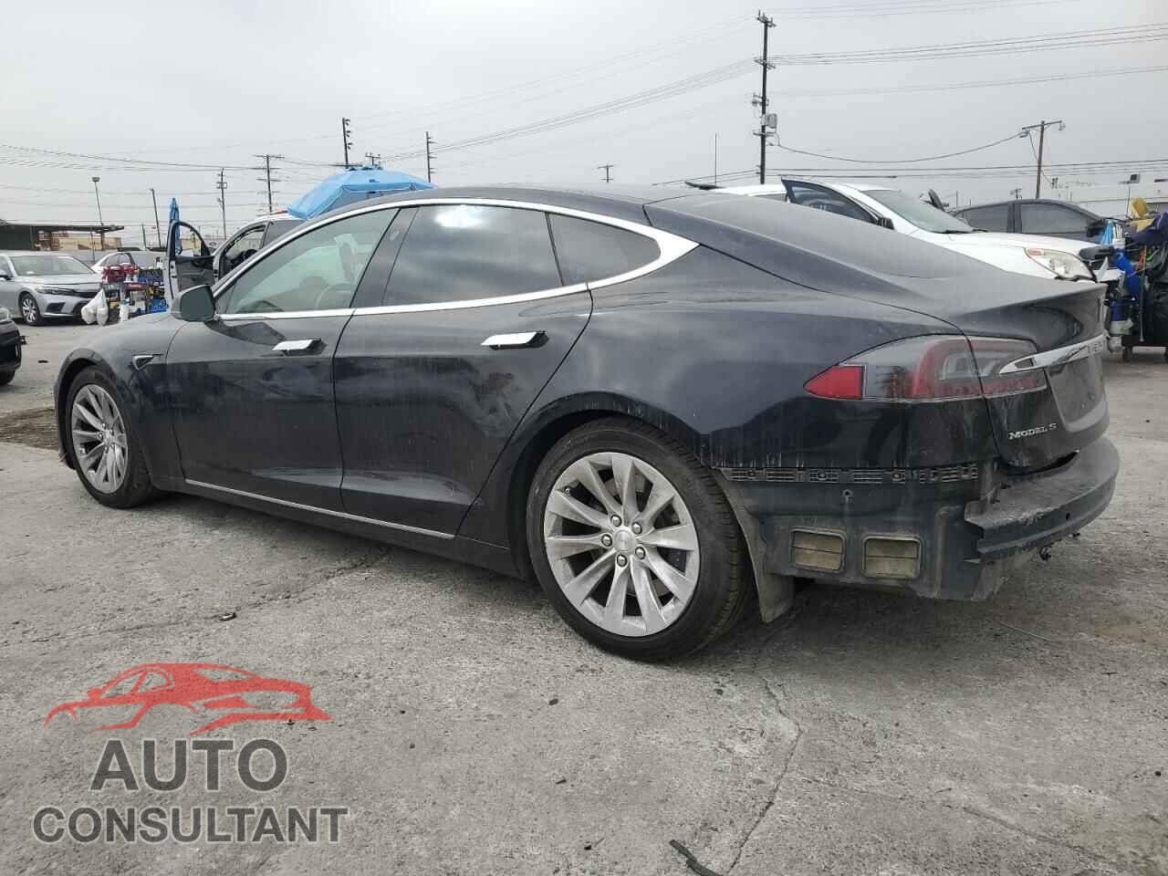 TESLA MODEL S 2018 - 5YJSA1E21JF265325