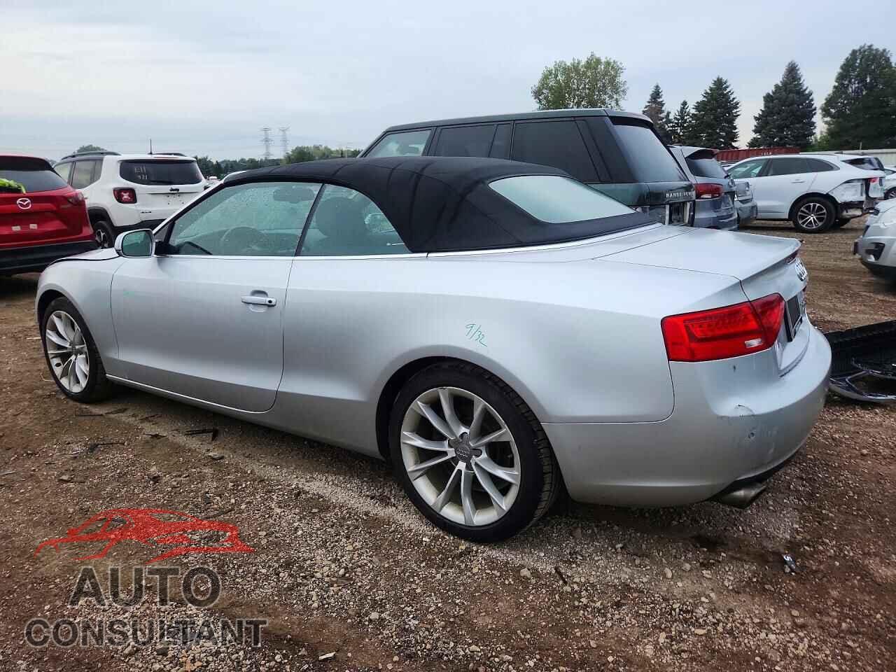 AUDI A5 2013 - WAULFAFH8DN010800