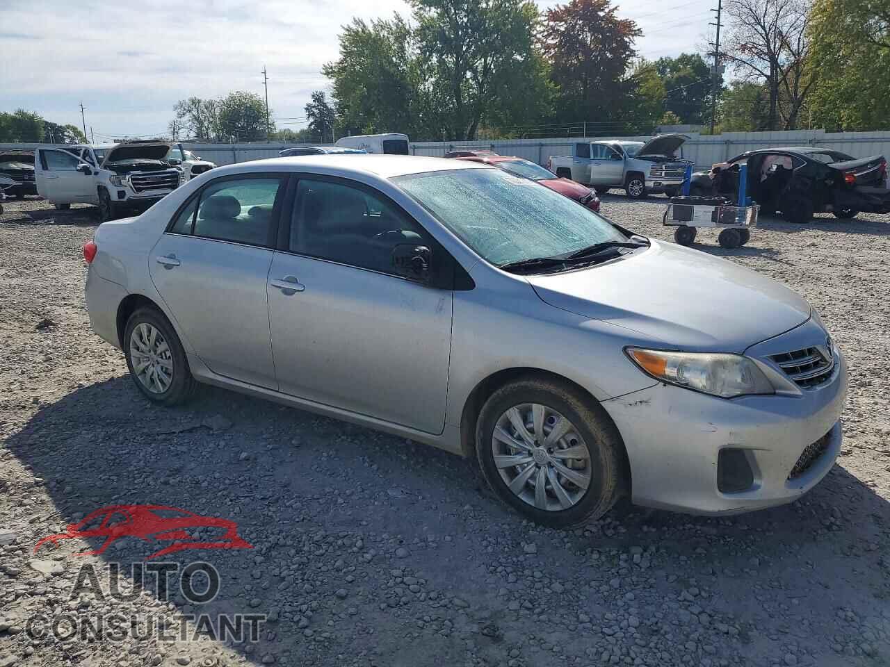 TOYOTA COROLLA 2013 - 5YFBU4EE4DP203395