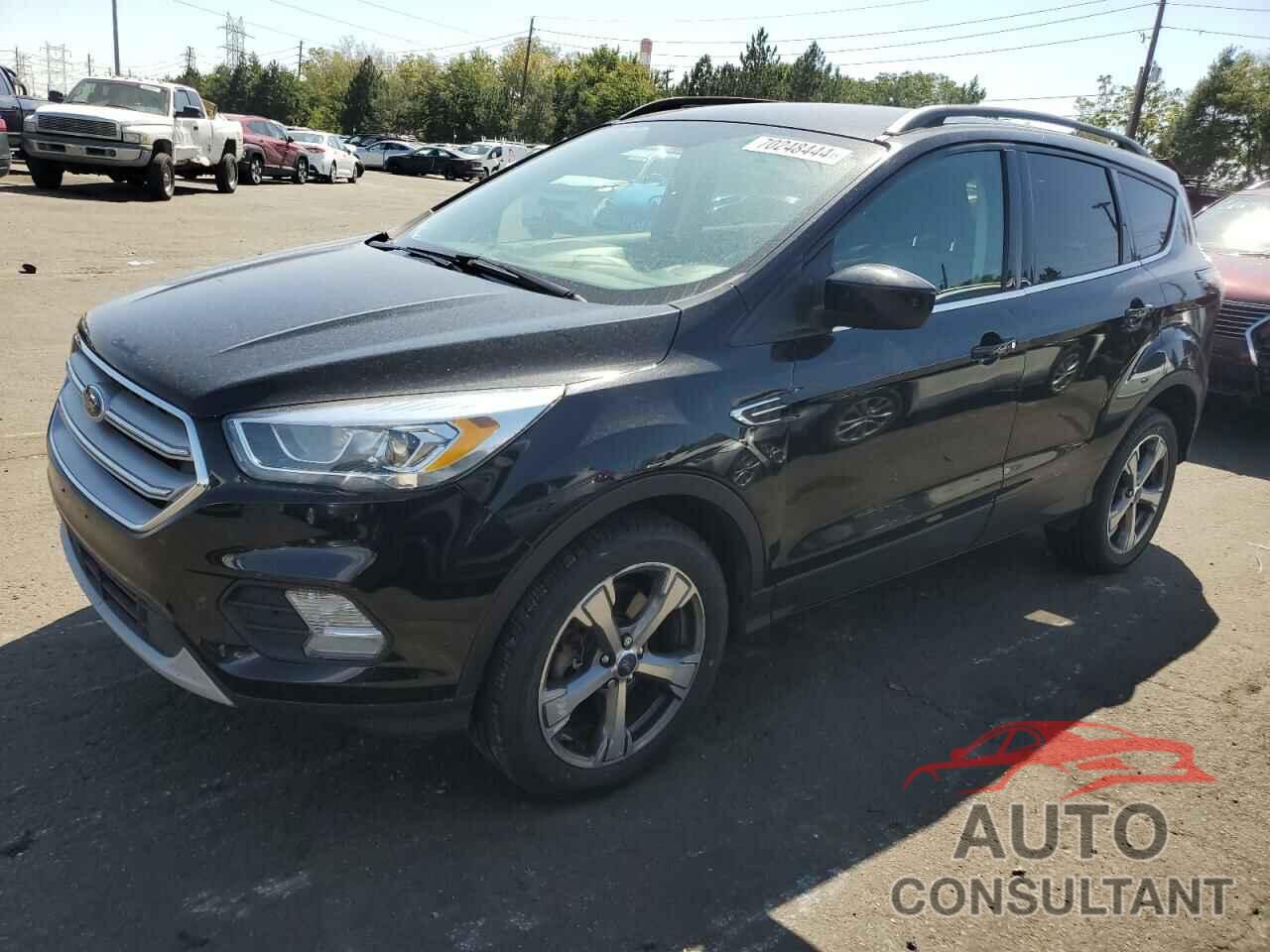 FORD ESCAPE 2017 - 1FMCU9G93HUE34567