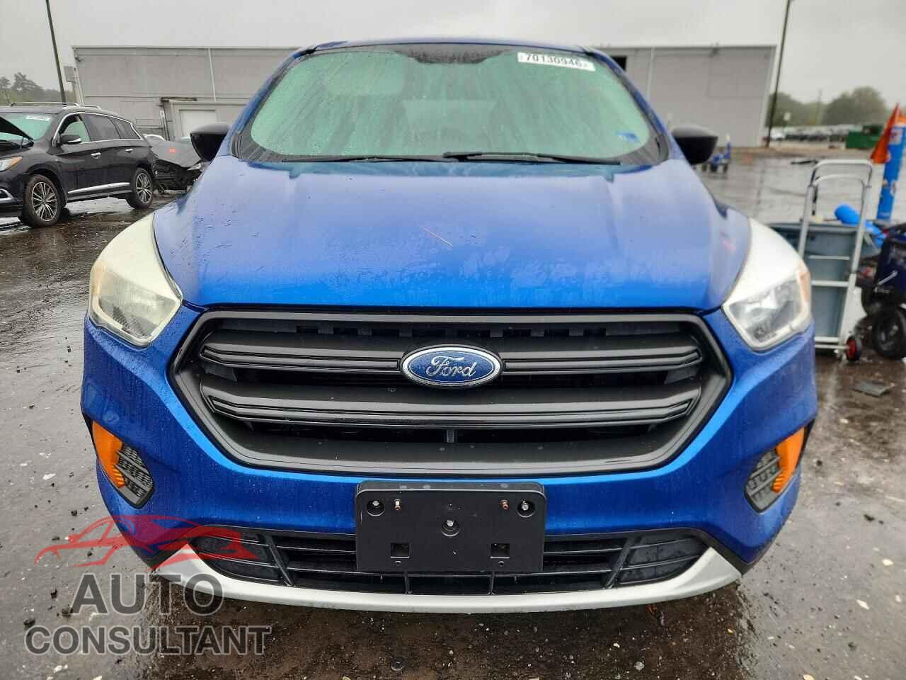FORD ESCAPE 2017 - 1FMCU0F75HUB22763
