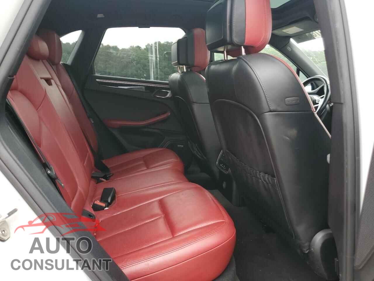 PORSCHE MACAN 2018 - WP1AA2A5XJLB10950