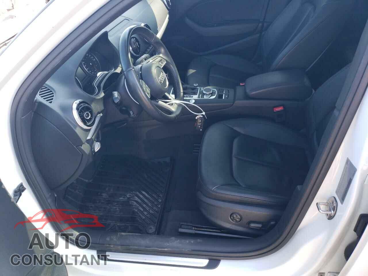 AUDI A3 2017 - WAUB8GFF3H1016699