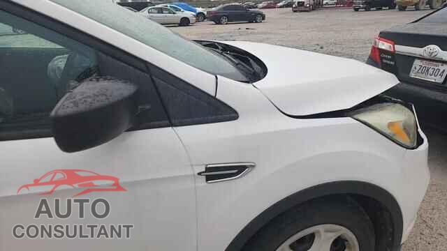 FORD ESCAPE 2017 - 1FMCU0F76HUC37291