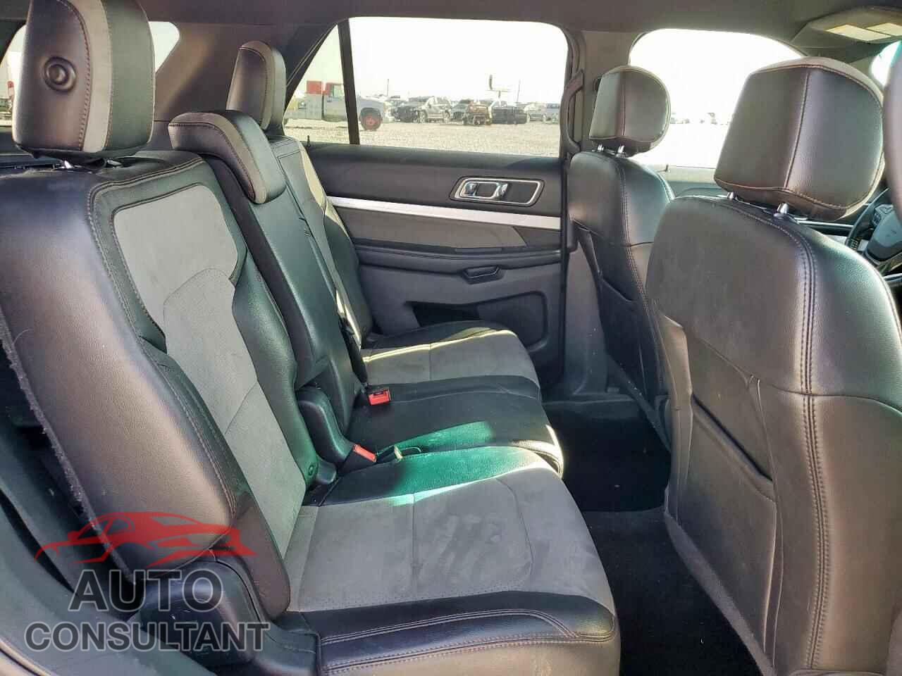FORD EXPLORER 2017 - 1FM5K7D84HGA98991