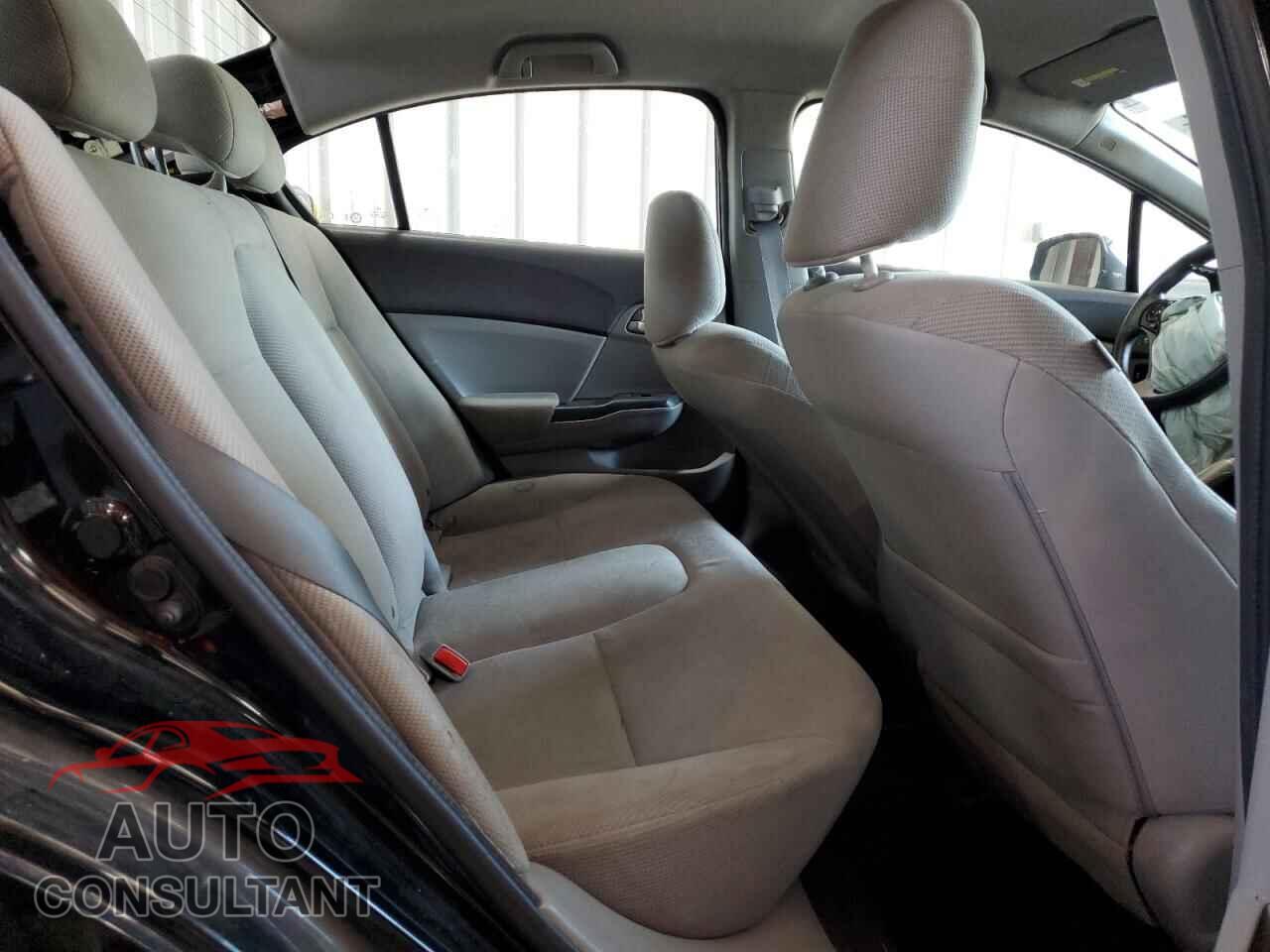 HONDA CIVIC 2012 - 2HGFB2F57CH574177