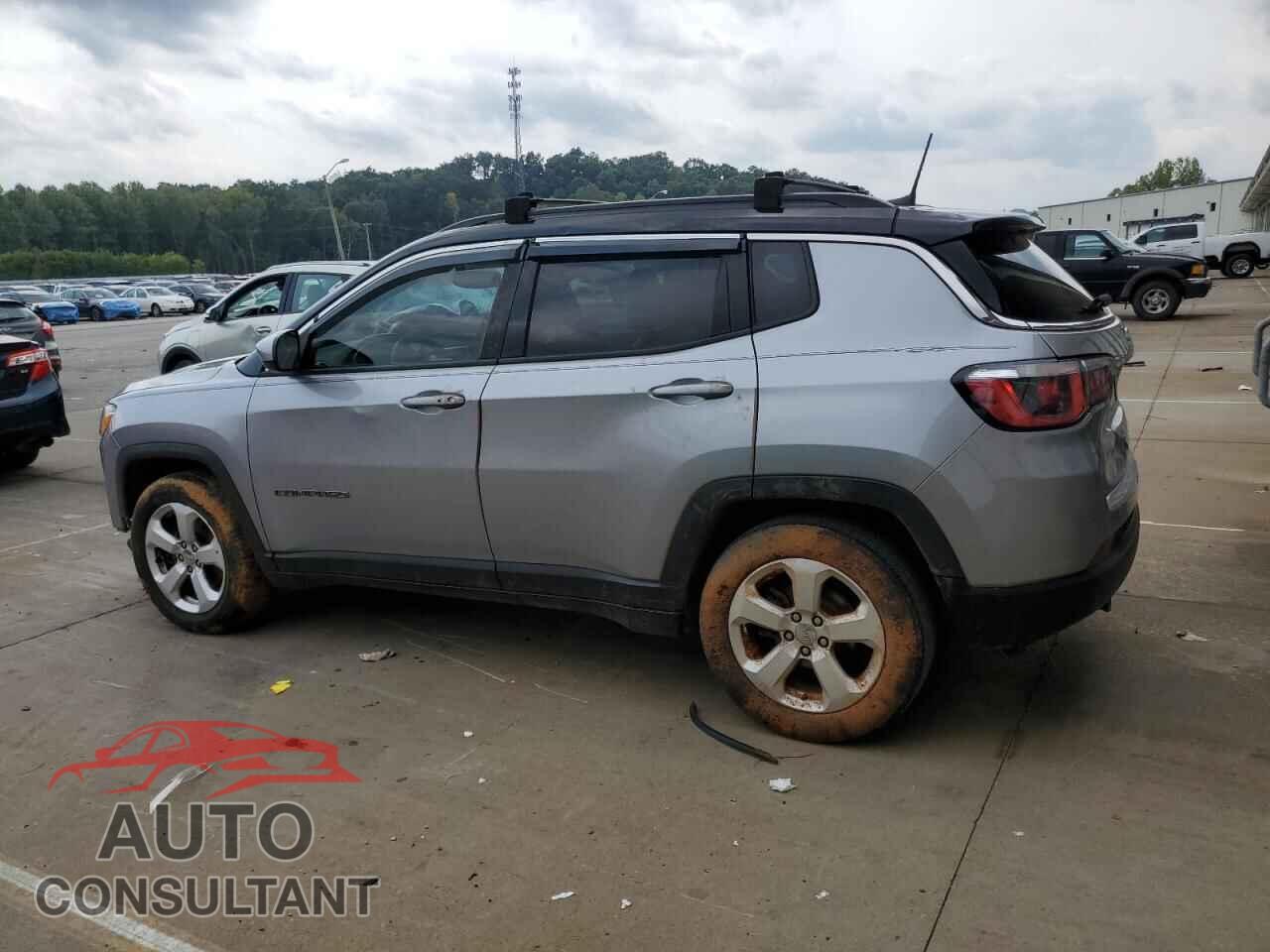 JEEP COMPASS 2018 - 3C4NJCBB6JT193858