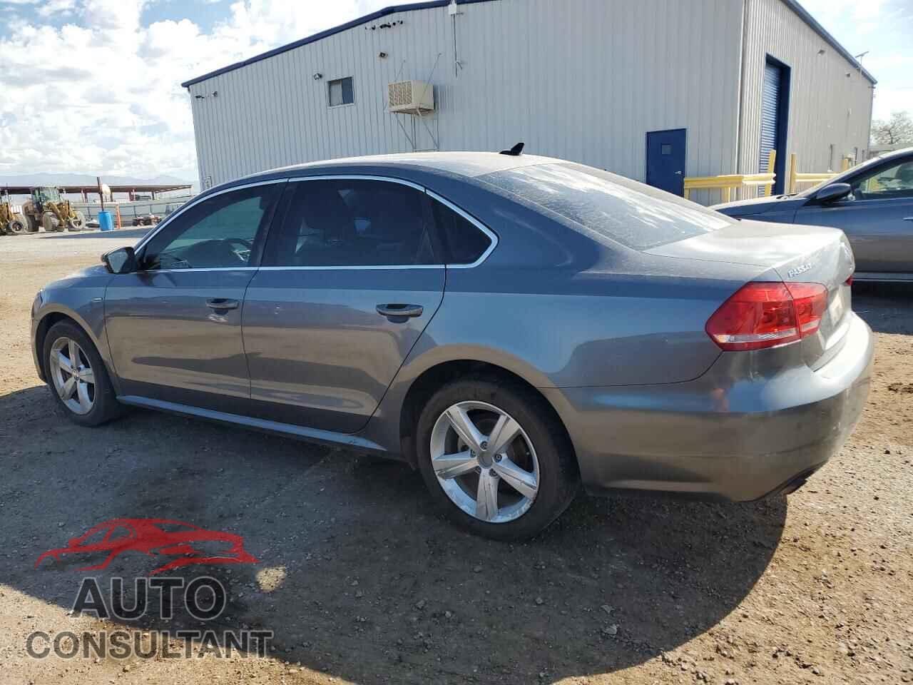 VOLKSWAGEN PASSAT 2015 - 1VWAT7A36FC121102