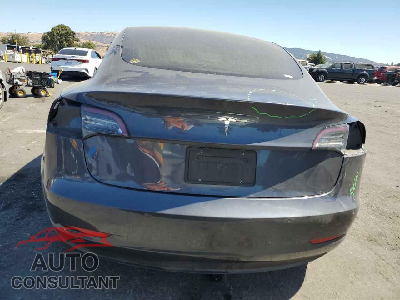 TESLA MODEL 3 2020 - 5YJ3E1EA3LF798988