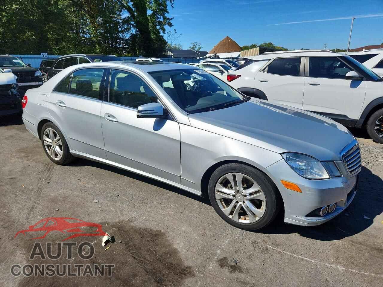 MERCEDES-BENZ E-CLASS 2010 - WDDHF8HB7AA123818