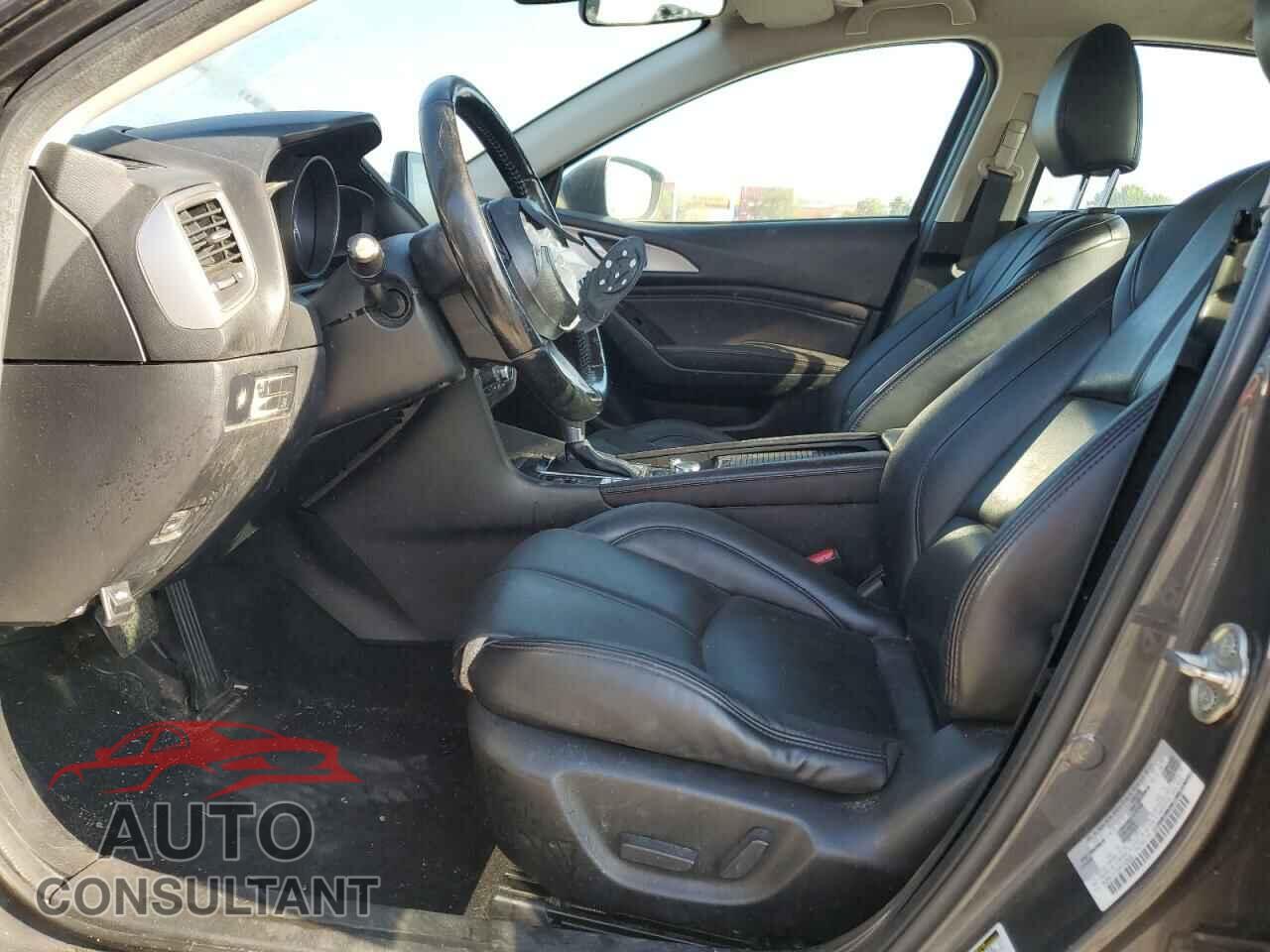 MAZDA 3 2017 - 3MZBN1V70HM149892