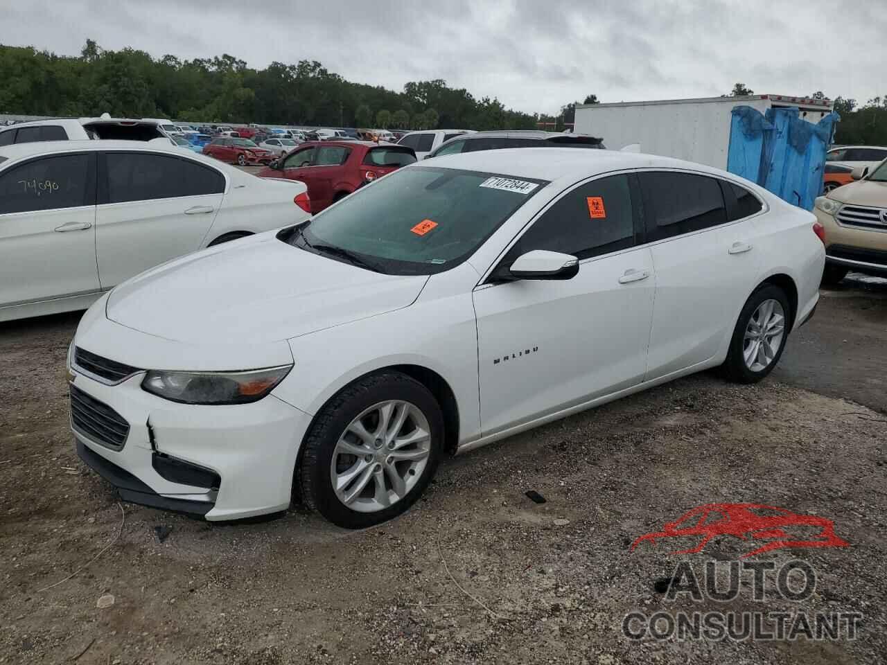 CHEVROLET MALIBU 2017 - 1G1ZE5ST5HF258299