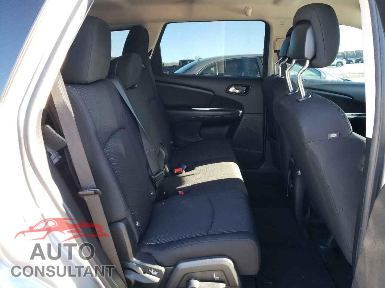 DODGE JOURNEY 2017 - 3C4PDCAB7HT705607