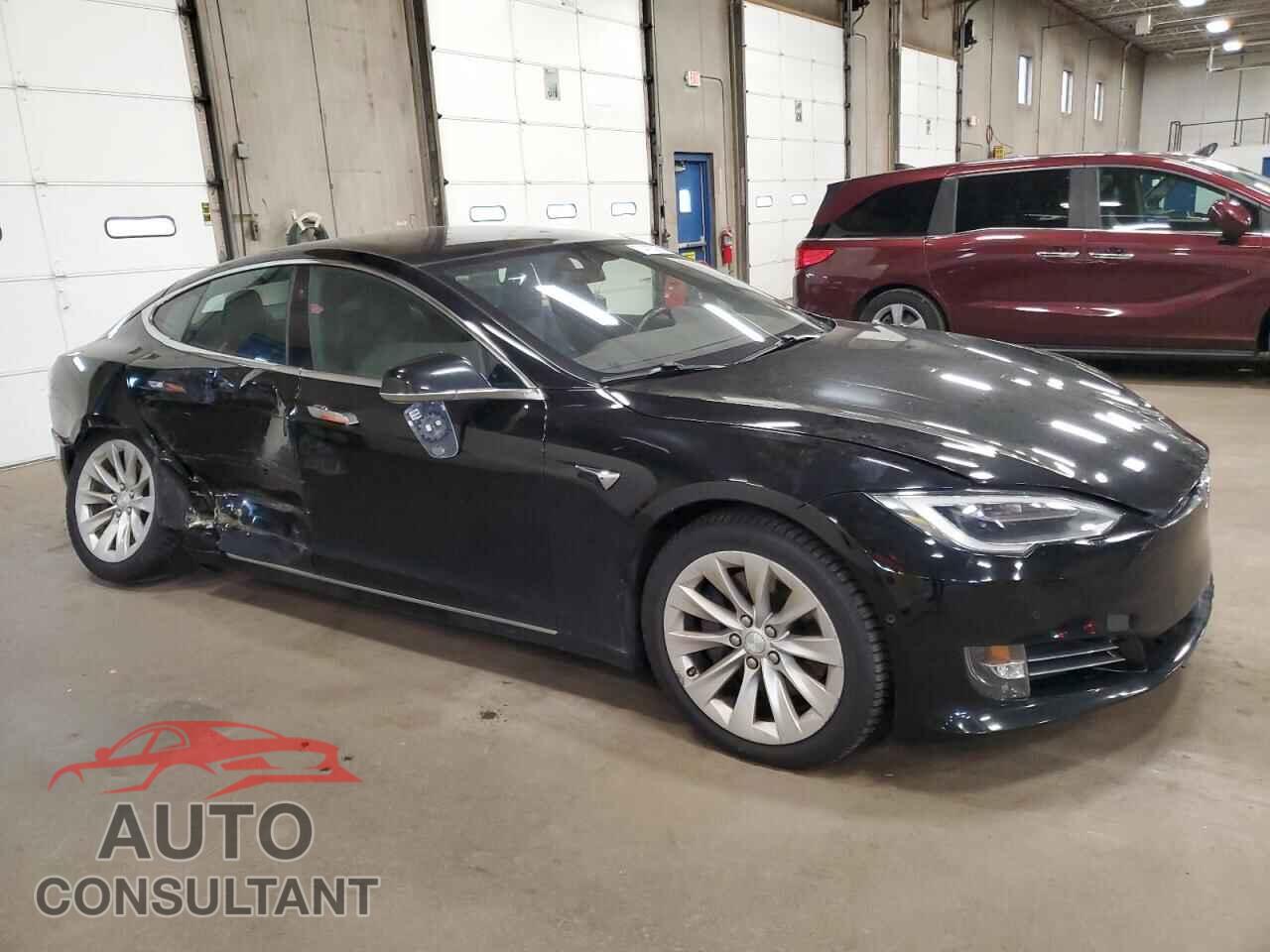 TESLA MODEL S 2018 - 5YJSA1E21JF273036