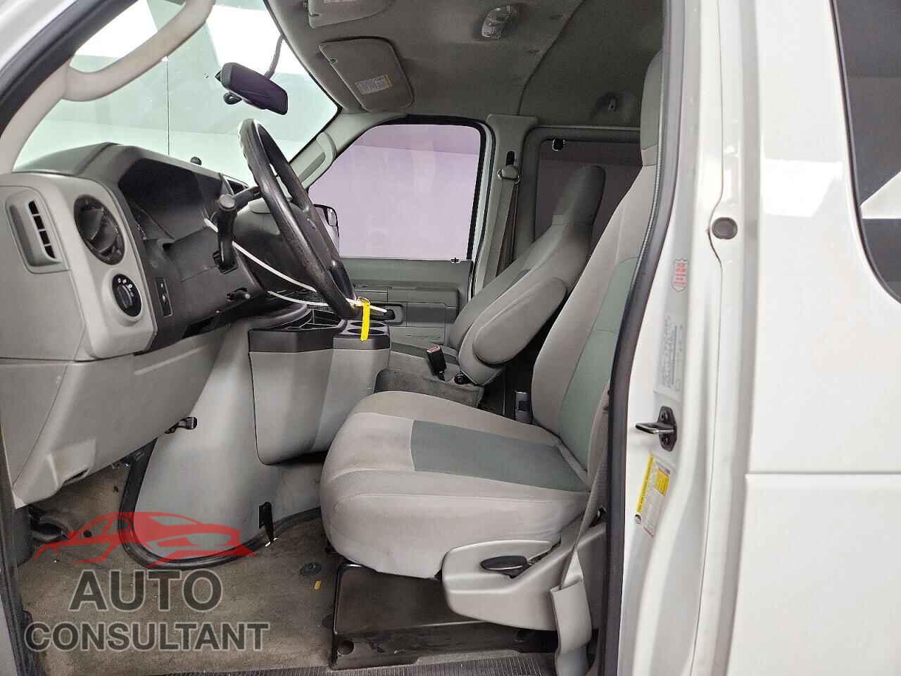 FORD ECONOLINE 2014 - 1FBNE3BL6EDA98018