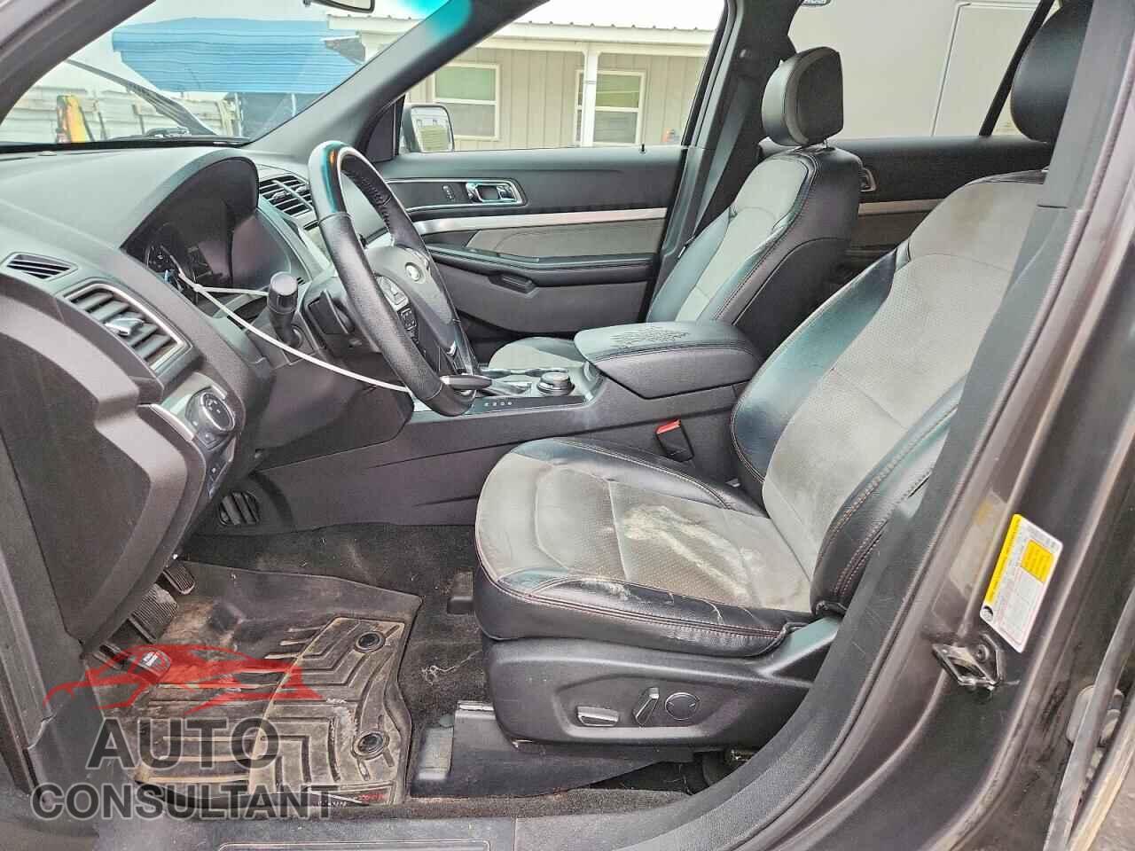 FORD EXPLORER 2017 - 1FM5K8D8XHGB37749