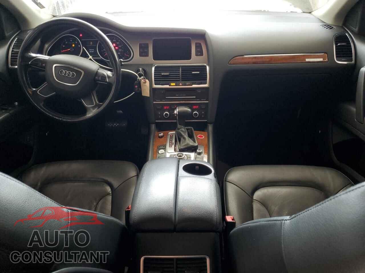 AUDI Q7 2015 - WA1LGAFE4FD014061
