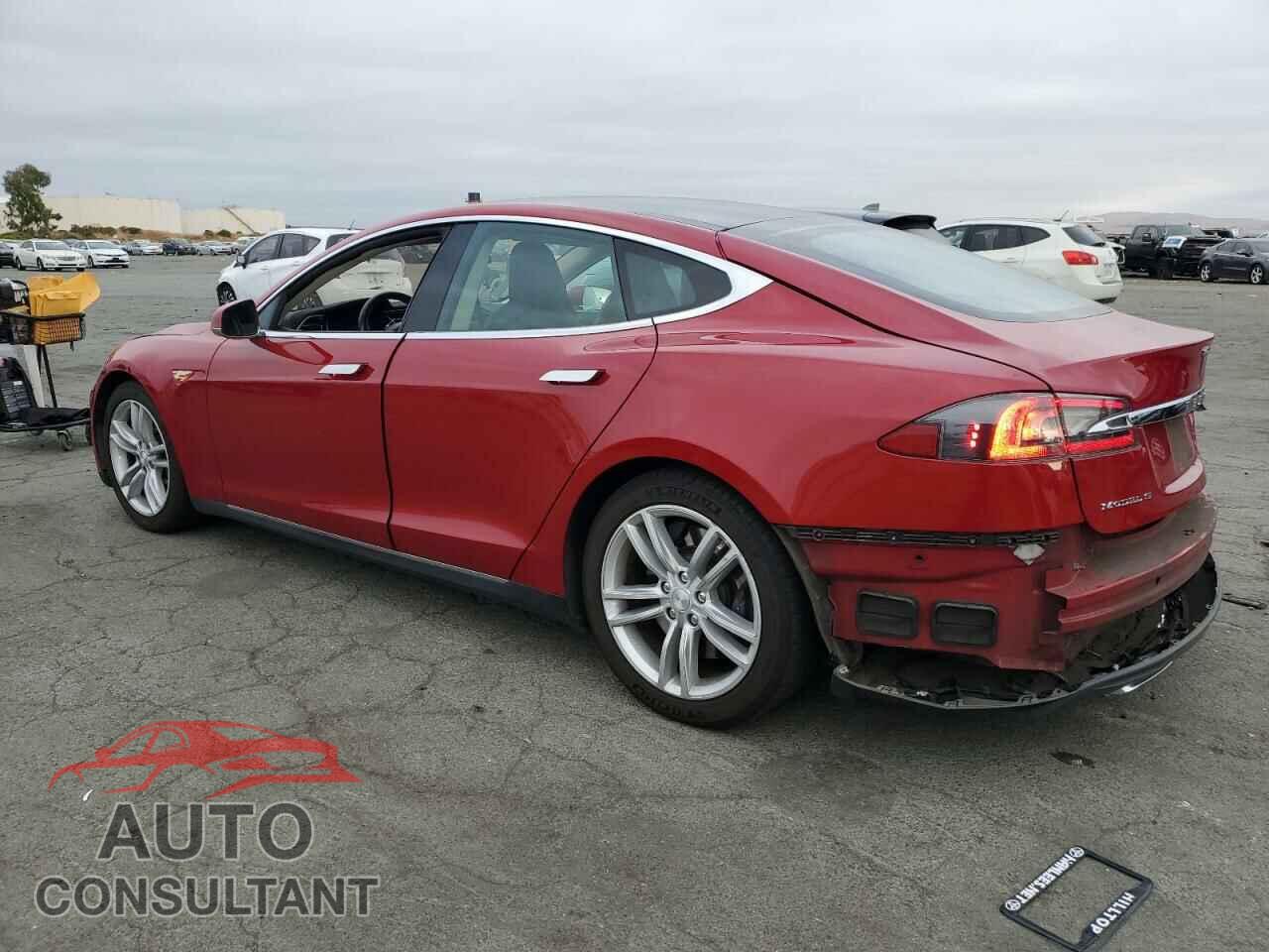 TESLA MODEL S 2015 - 5YJSA1V27FF098749