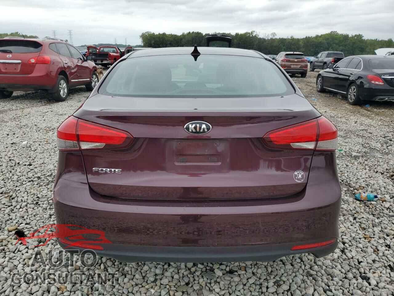 KIA FORTE 2017 - 3KPFK4A71HE053512