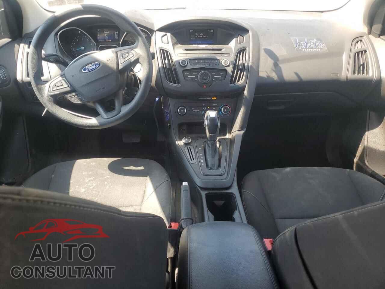 FORD FOCUS 2016 - 1FADP3F25GL330741
