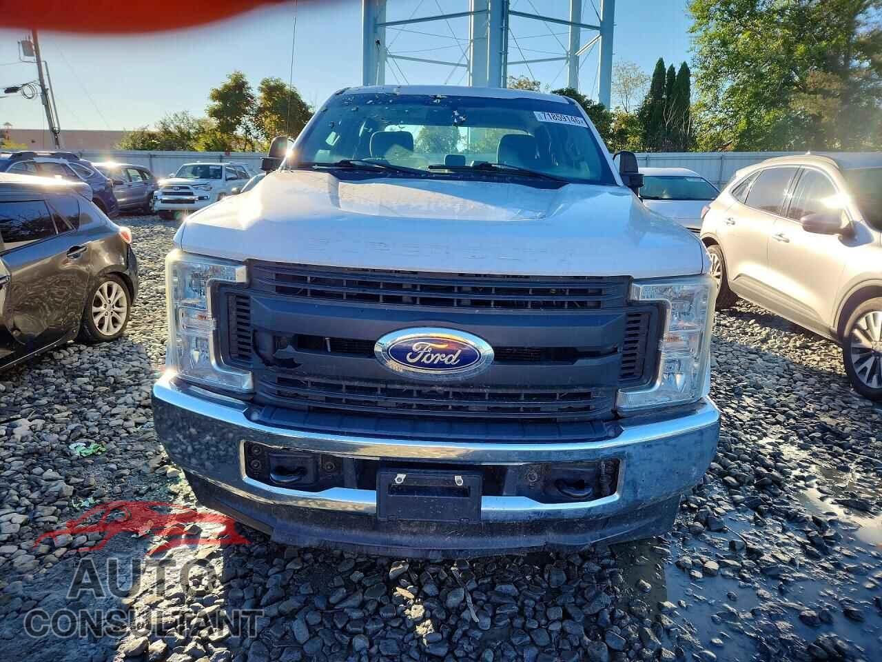 FORD F250 2017 - 1FT7W2B65HEC00333