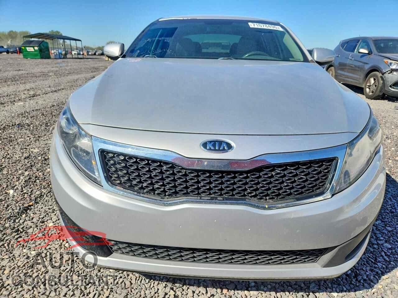 KIA OPTIMA 2012 - 5XXGM4A71CG006897