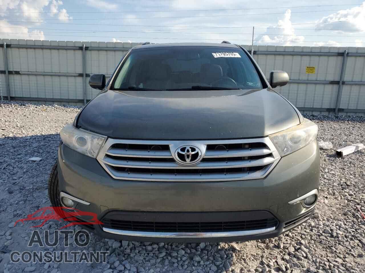 TOYOTA HIGHLANDER 2013 - 5TDYK3EH8DS117132
