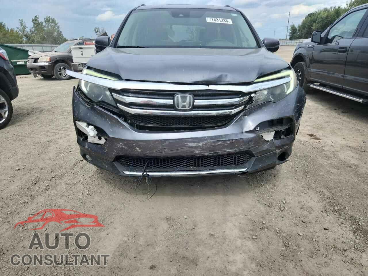 HONDA PILOT 2017 - 5FNYF6H93HB002569