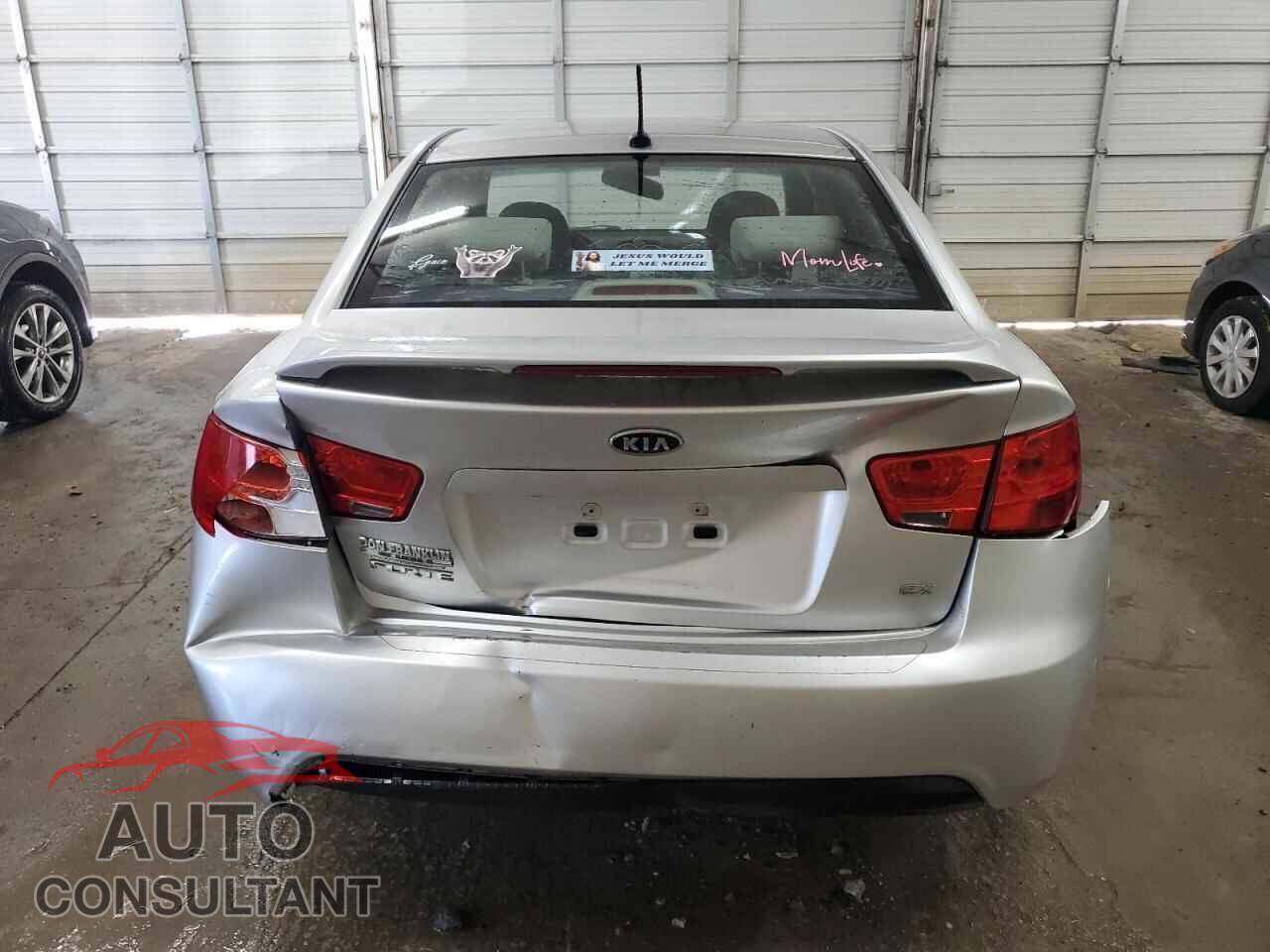 KIA FORTE 2012 - KNAFU4A22C5602425