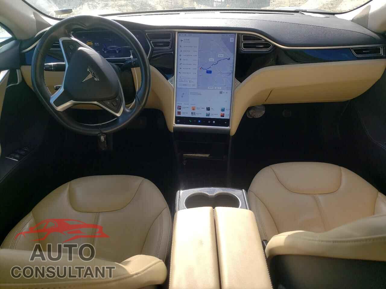 TESLA MODEL S 2015 - 5YJSA1E24FF104815