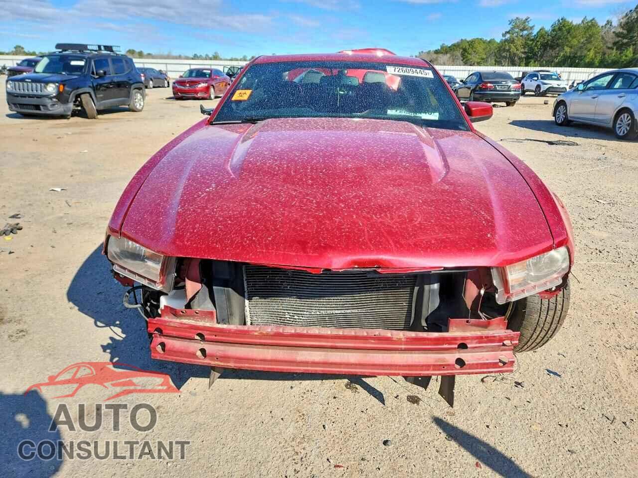FORD ALL Models 2011 - 1ZVBP8AM0B5135874