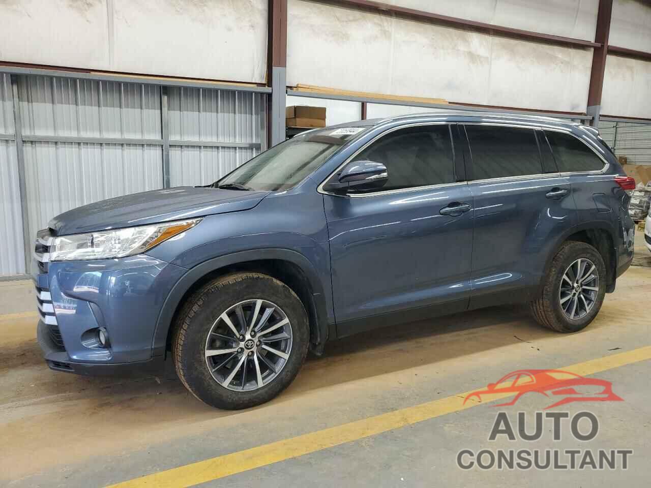 TOYOTA HIGHLANDER 2019 - 5TDKZRFH3KS352246