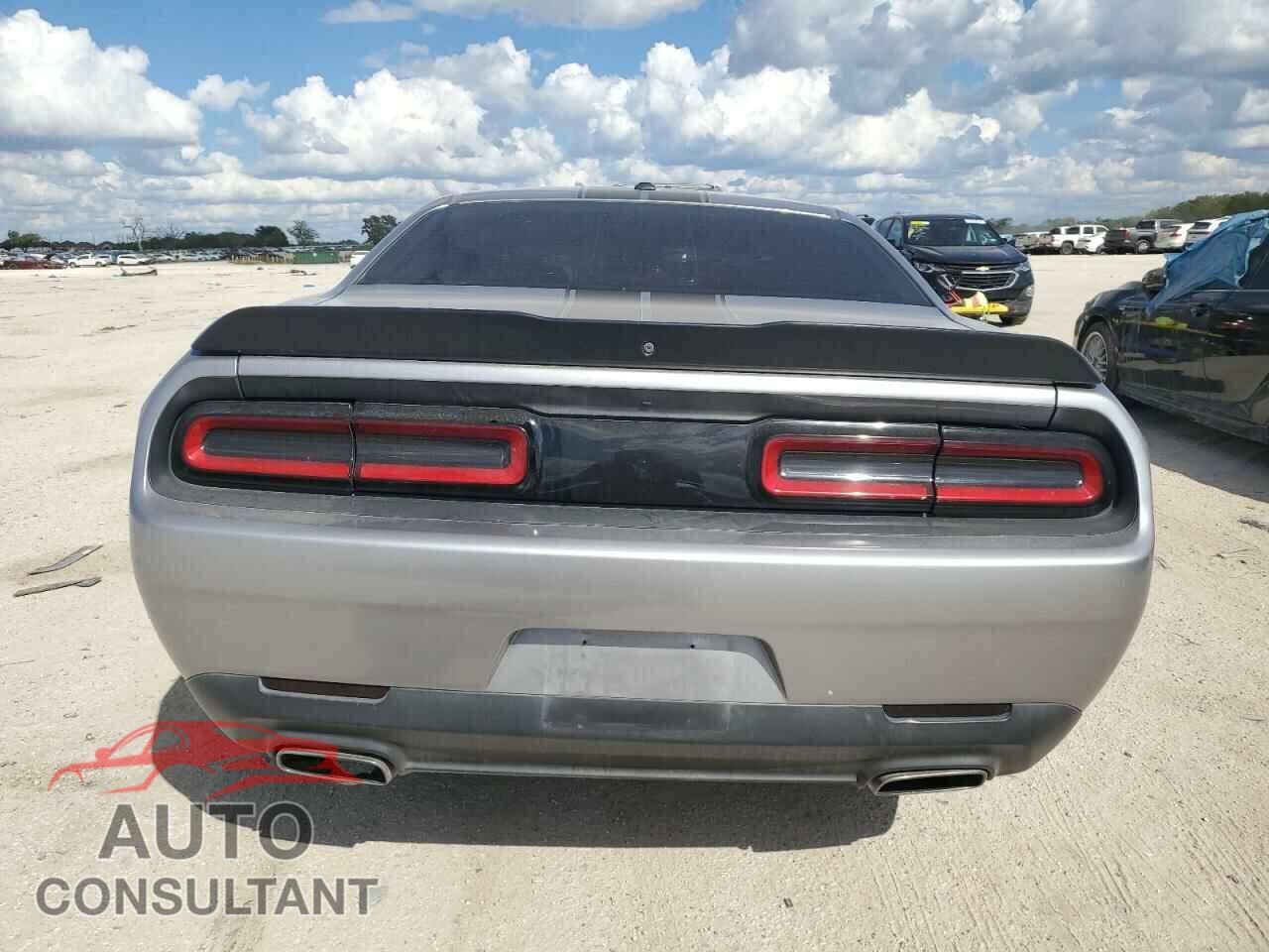 DODGE CHALLENGER 2018 - 2C3CDZAG3JH132415