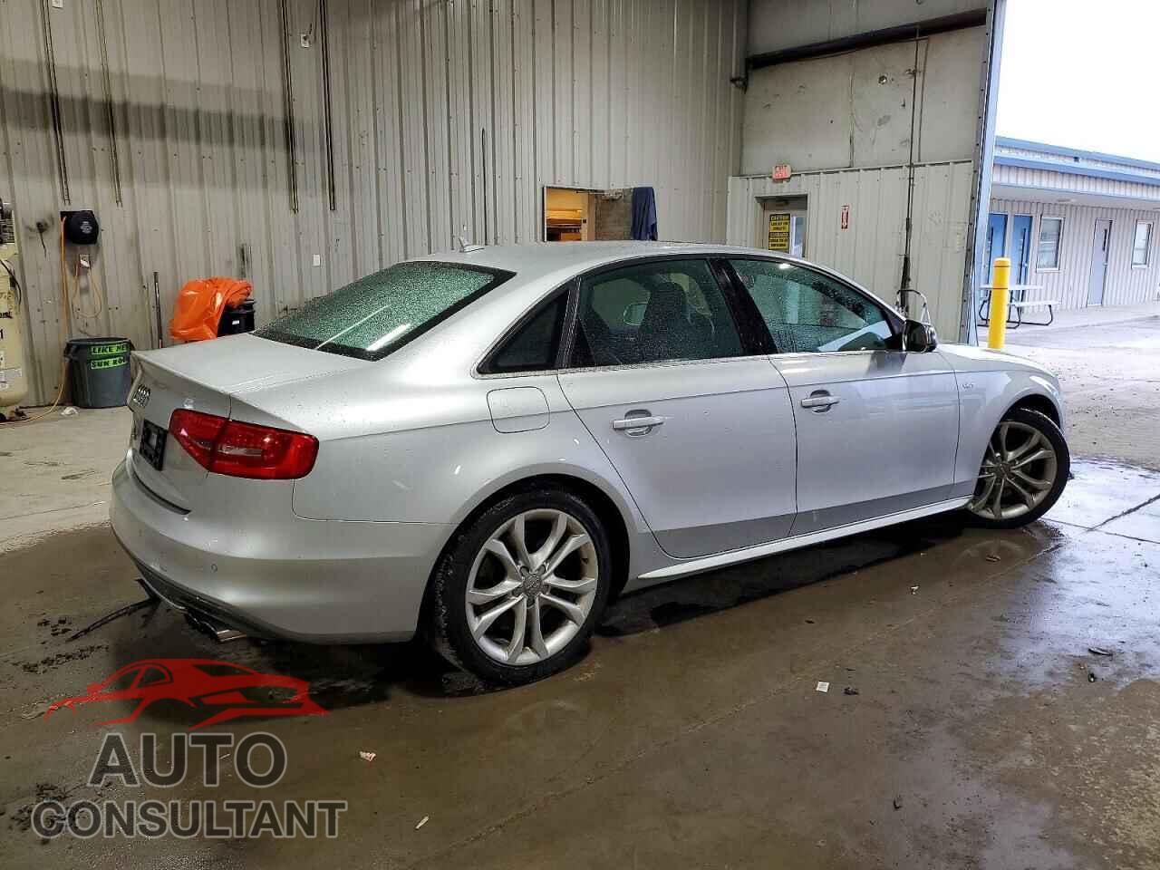 AUDI S4/RS4 2013 - WAUBGAFL2DA170336