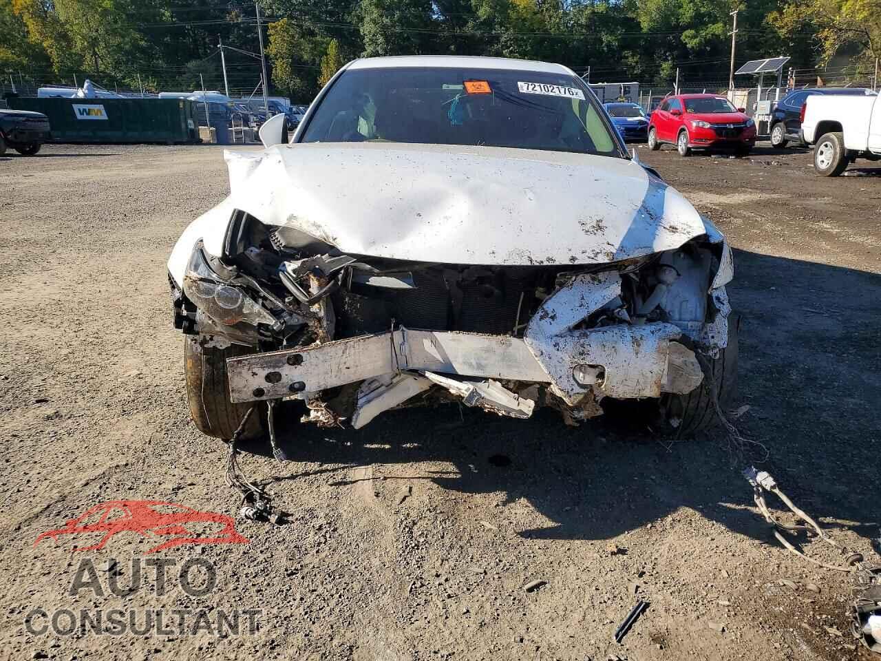 LEXUS IS 2016 - JTHCM1D22G5012553