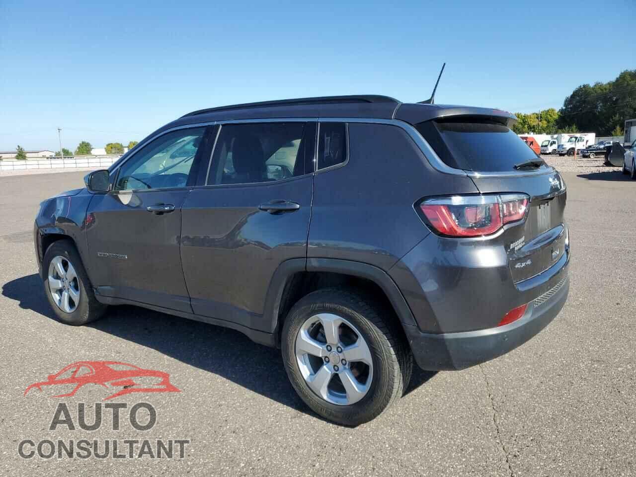 JEEP COMPASS 2018 - 3C4NJDBB7JT333096