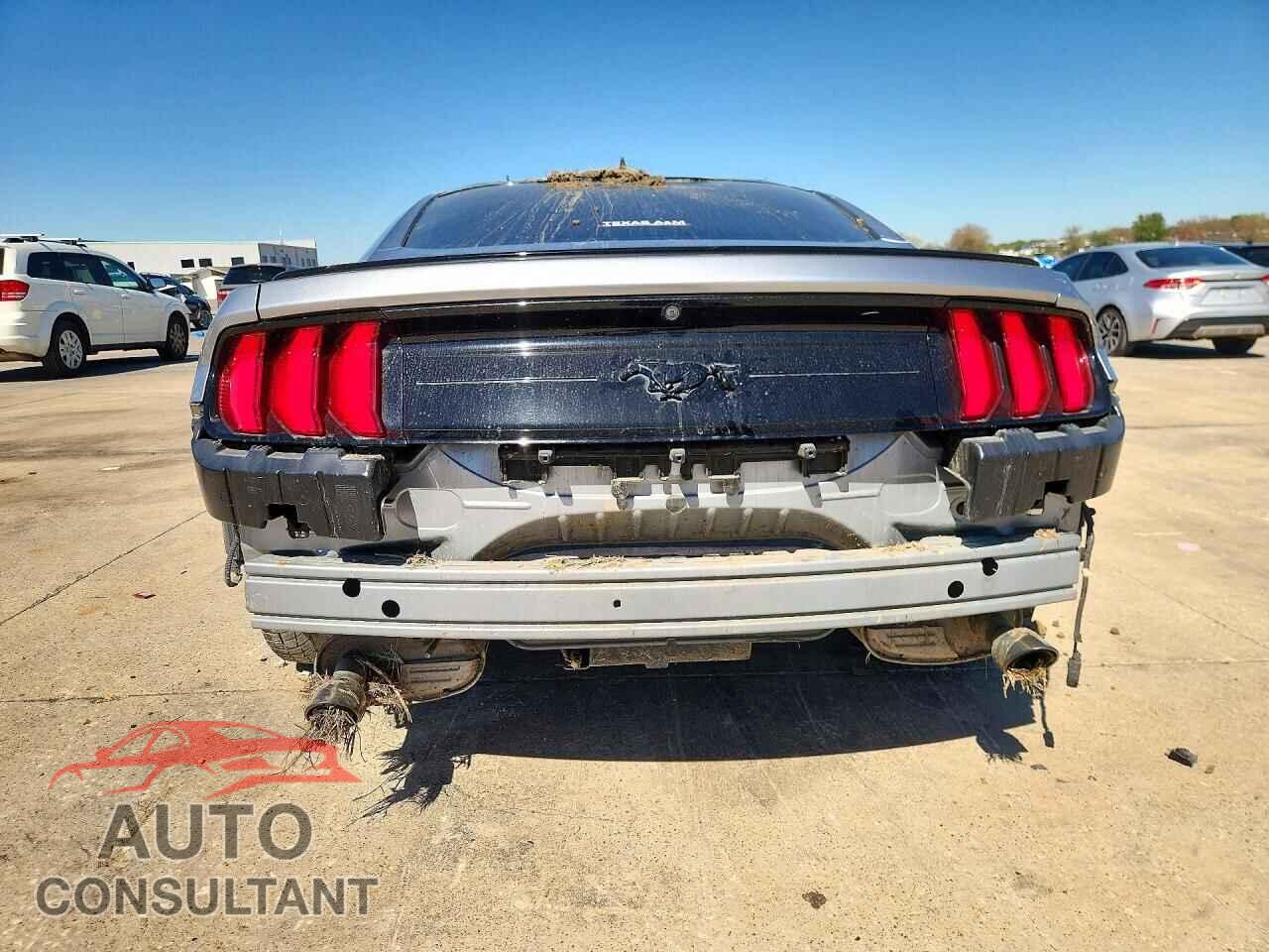 FORD MUSTANG 2022 - 1FA6P8TH5N5108541