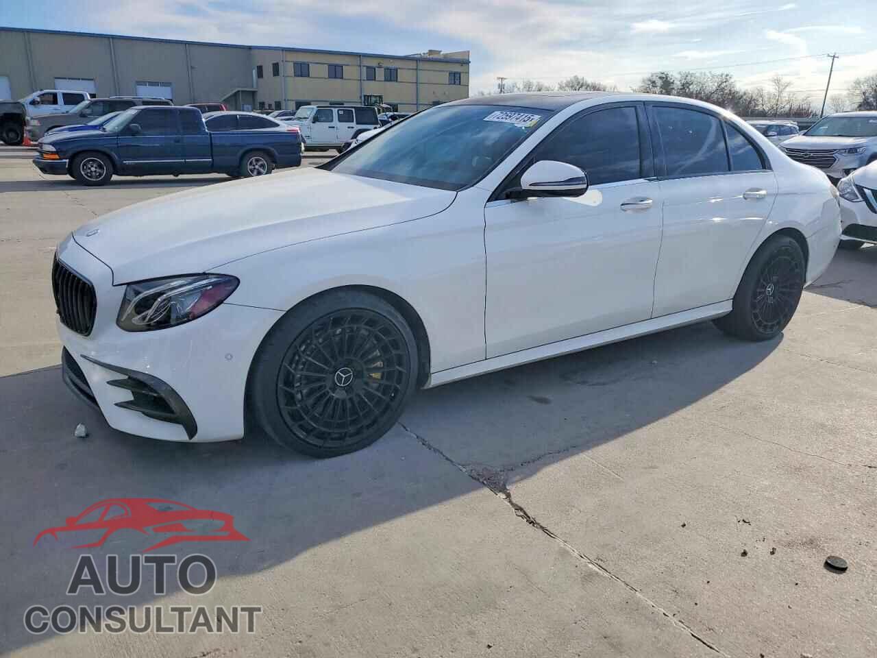 MERCEDES-BENZ E-CLASS 2017 - WDDZF4JB5HA158889
