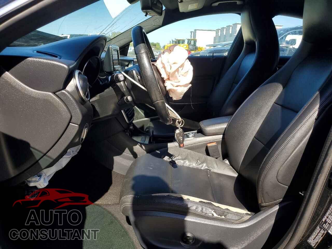 MERCEDES-BENZ CLA-CLASS 2014 - WDDSJ4EB4EN151575