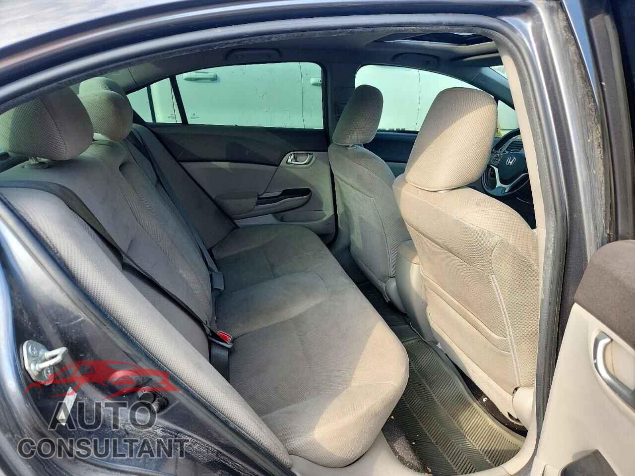 HONDA CIVIC 2012 - 2HGFB2F57CH061317