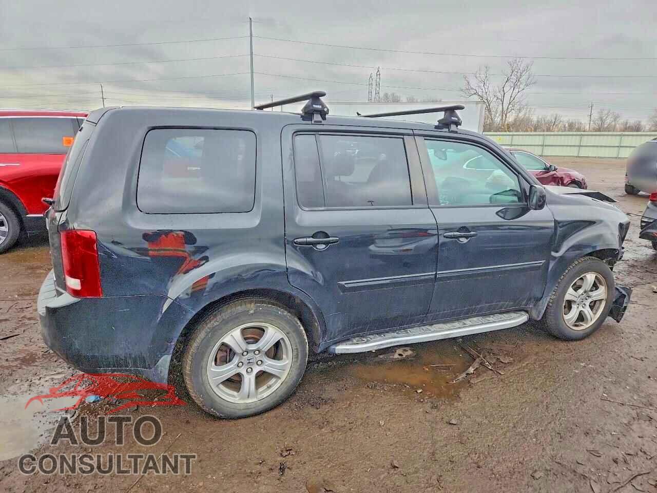 HONDA PILOT 2013 - 5FNYF4H56DB004781