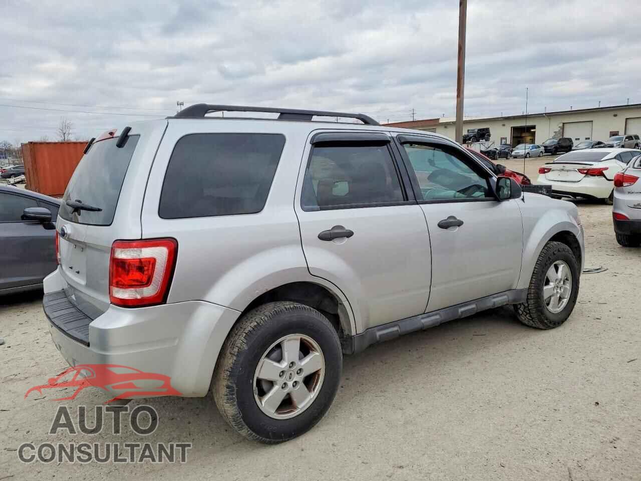 FORD ESCAPE 2011 - 1FMCU0D70BKA05694