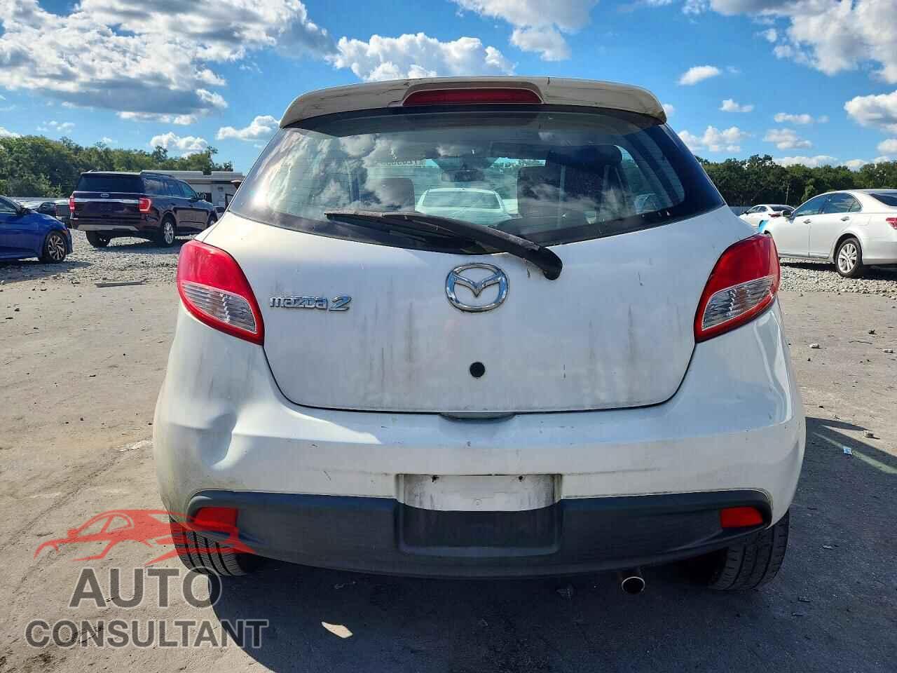 MAZDA 2 2013 - JM1DE1LY3D0158140