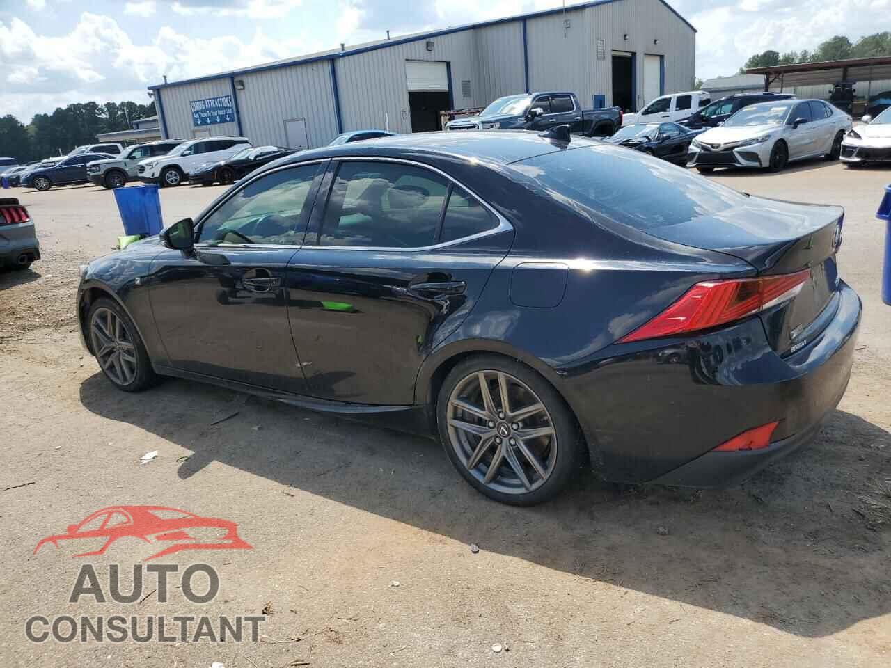 LEXUS IS 2018 - JTHBZ1D24J5031609