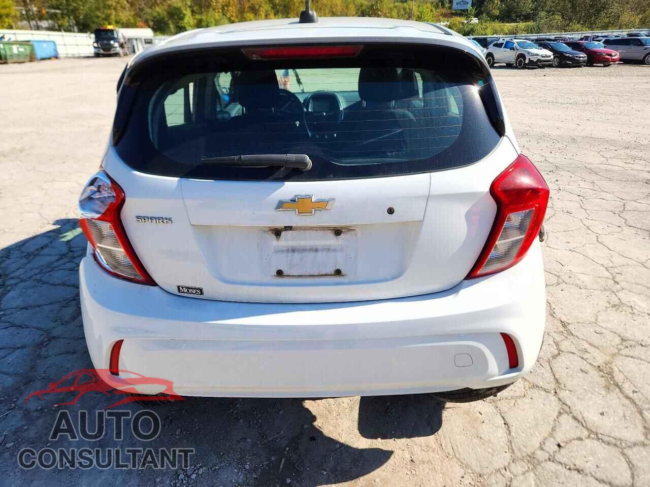 CHEVROLET SPARK 2017 - KL8CB6SAXHC755725