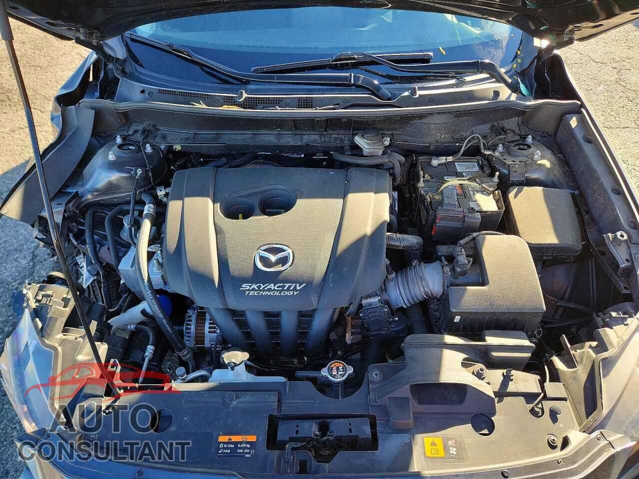 MAZDA CX-3 2017 - JM1DKFC78H0143085