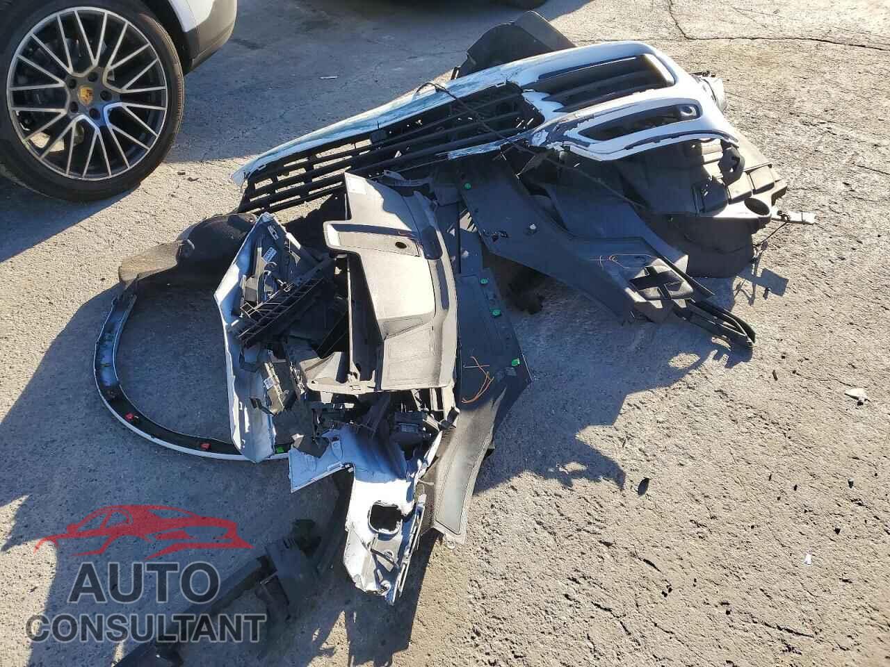PORSCHE CAYENNE 2020 - WP1AA2AY9LDA07039