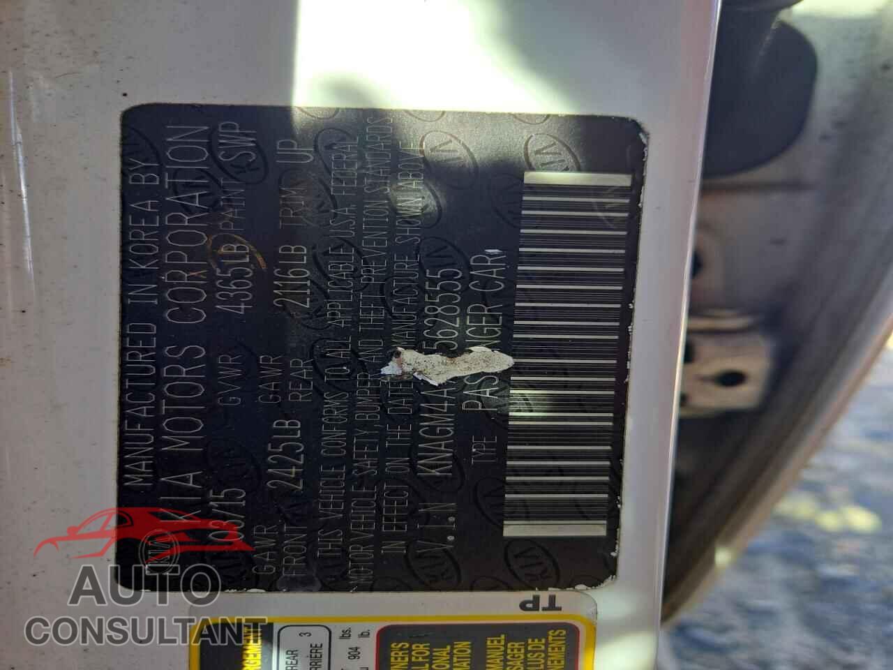 KIA OPTIMA 2015 - KNAGM4A77F5628555