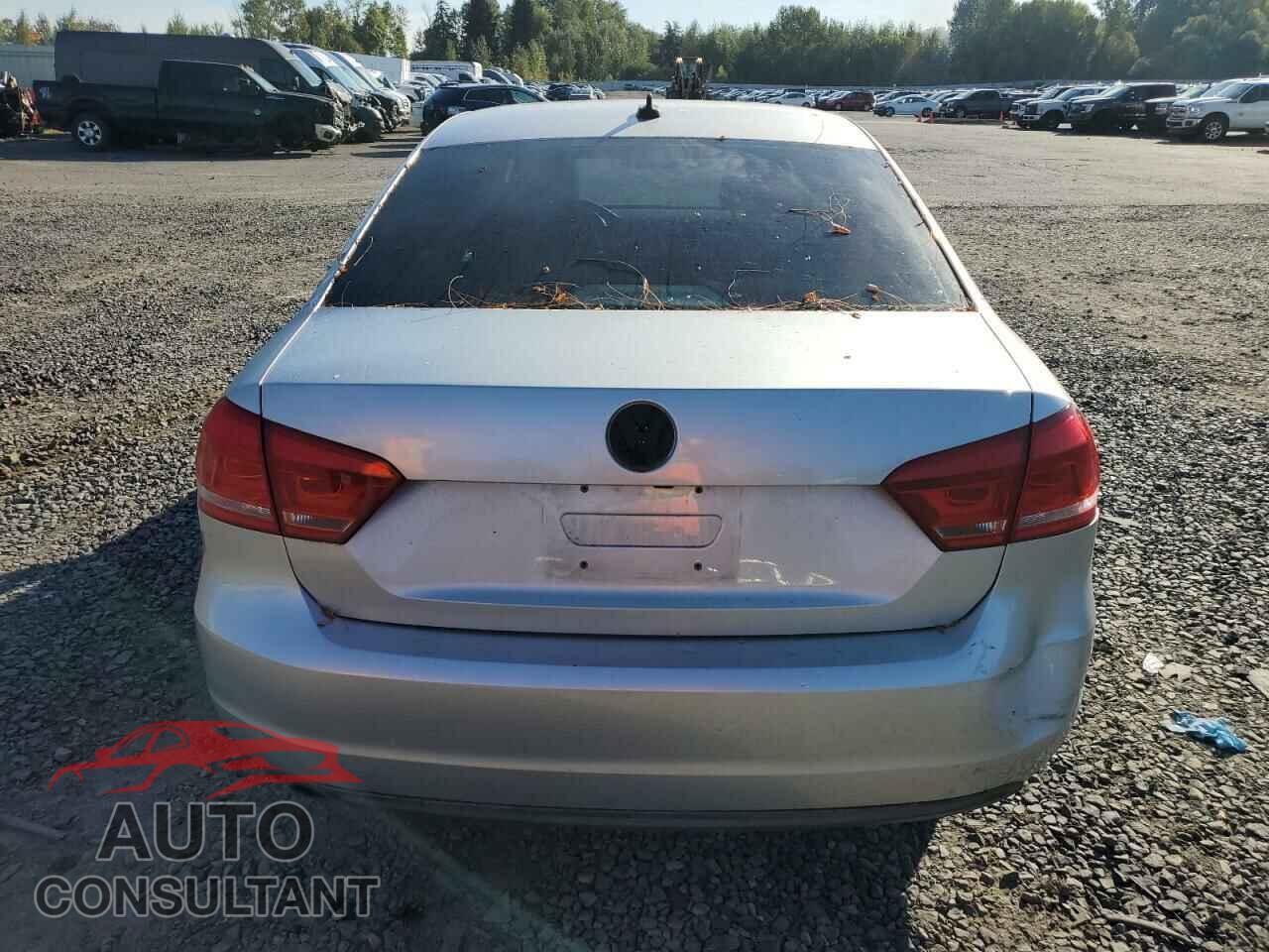 VOLKSWAGEN PASSAT 2014 - 1VWBN7A36EC003726